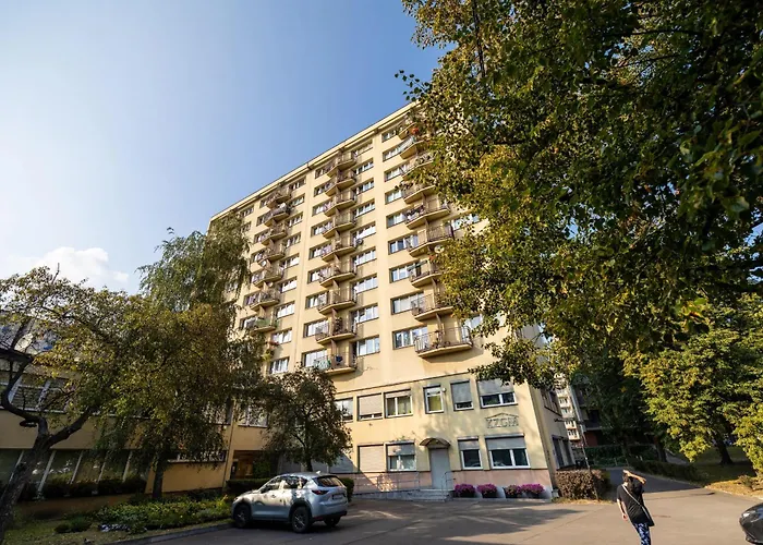 Apartament W Centrum Katowic Z Klimatyzacja By Noclegi Renters
